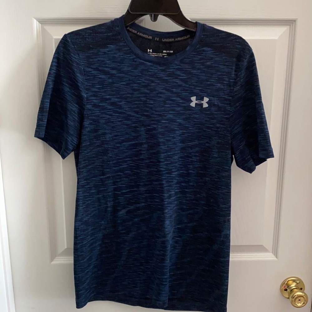 Under armour men’s dry fit T-shirt